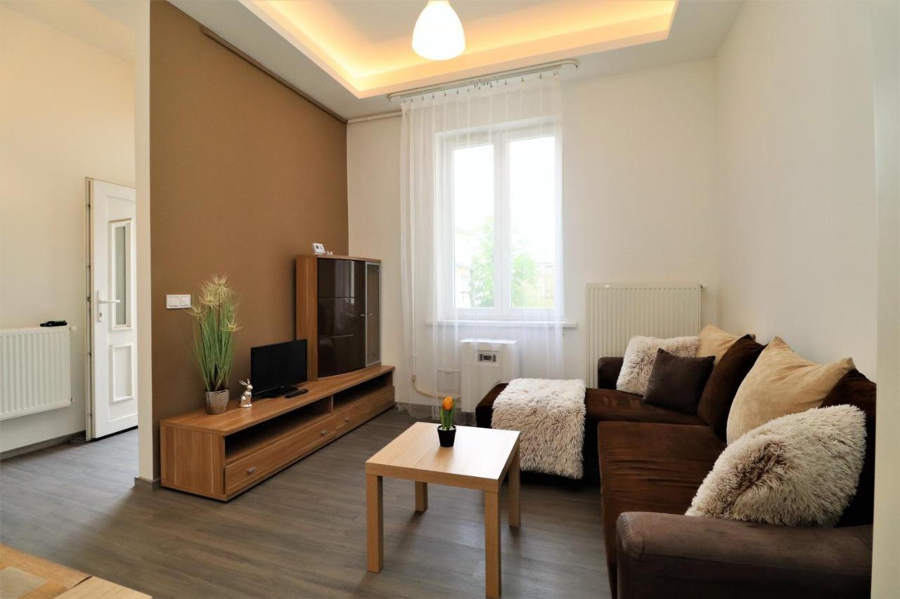 Warm & Welcoming Home Near Margaret Bridge Budapest Exterior photo